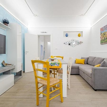Stella Del Sud Apartment Palermo Bagian luar foto