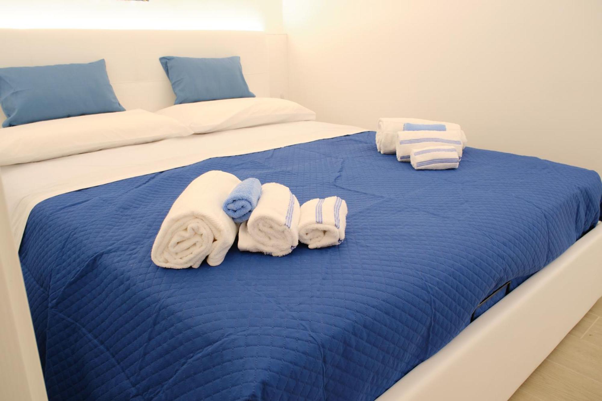 Stella Del Sud Apartment Palermo Bagian luar foto