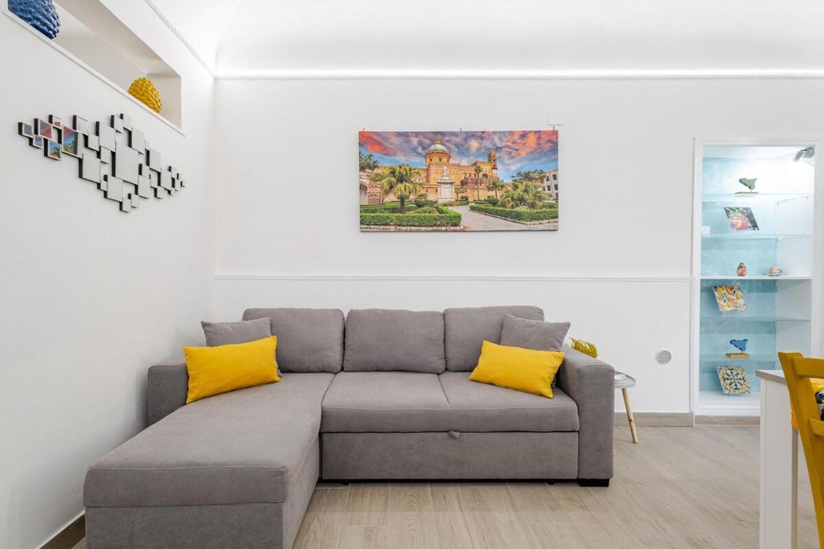 Stella Del Sud Apartment Palermo Bagian luar foto