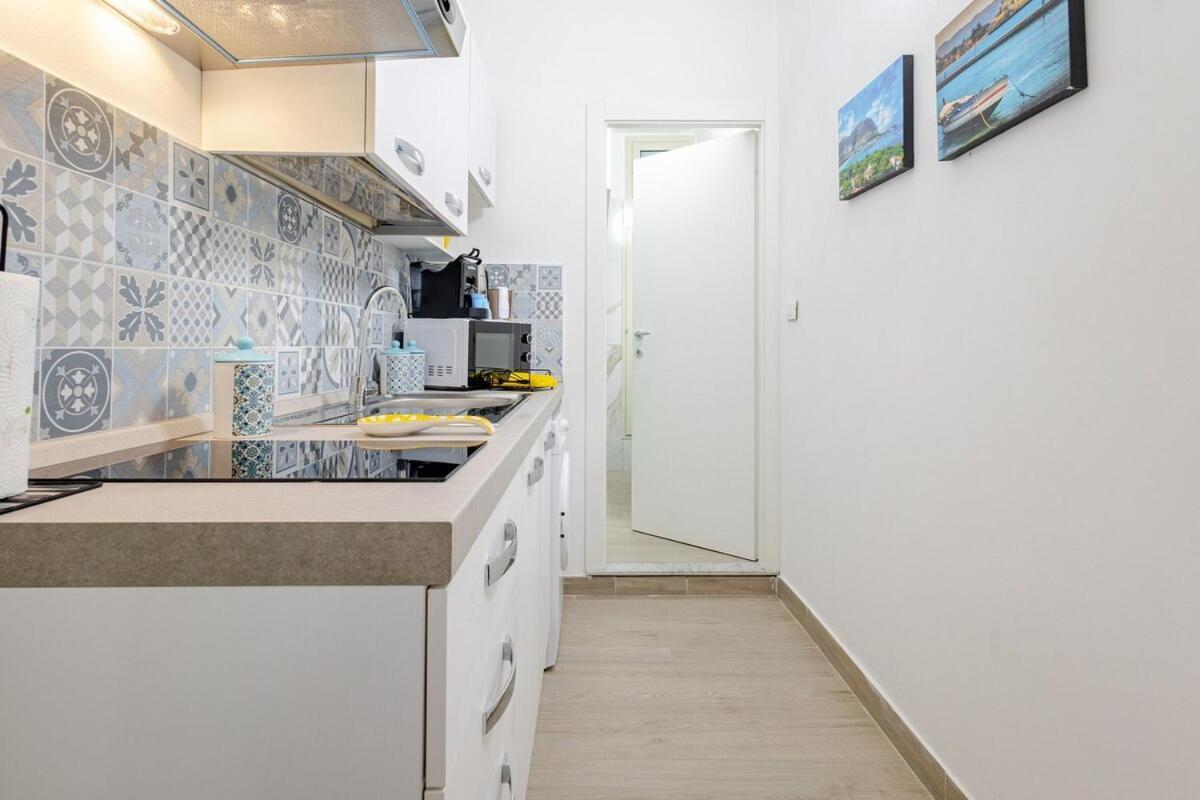 Stella Del Sud Apartment Palermo Bagian luar foto
